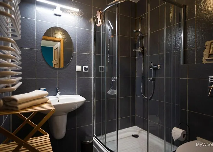 Villa Dom Na Polanie, Myweek *