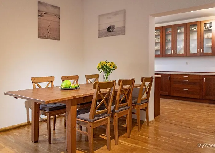 Villa Dom Na Polanie, Myweek *